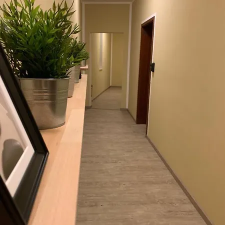 White Pearl 1 Nuremberg