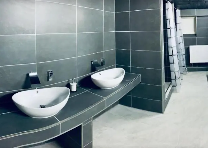 White Pearl 1 Hostel Neurenberg