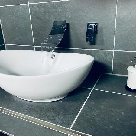 White Pearl 1 Hostel Norimberk