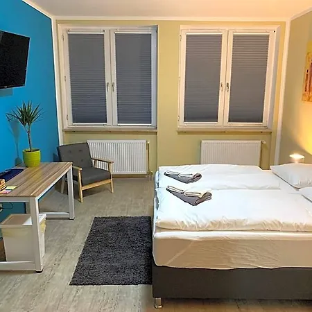 White Pearl 1 * Nürnberg
